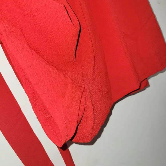 red romper with sleeves - Picture 5 of 12